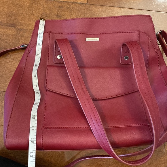 Beautiful red Danier leather purse/business bag - Picture 4 of 6